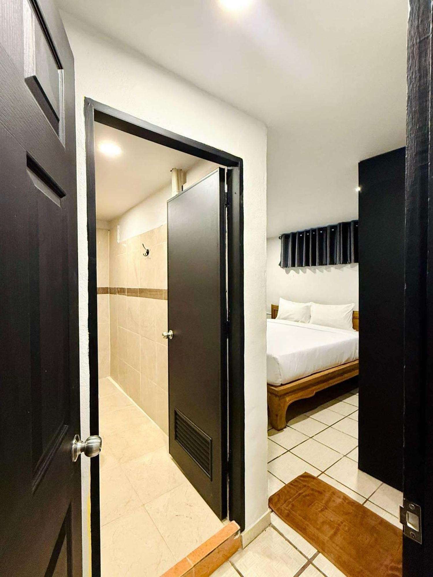 Hotel Chill Hub 2*